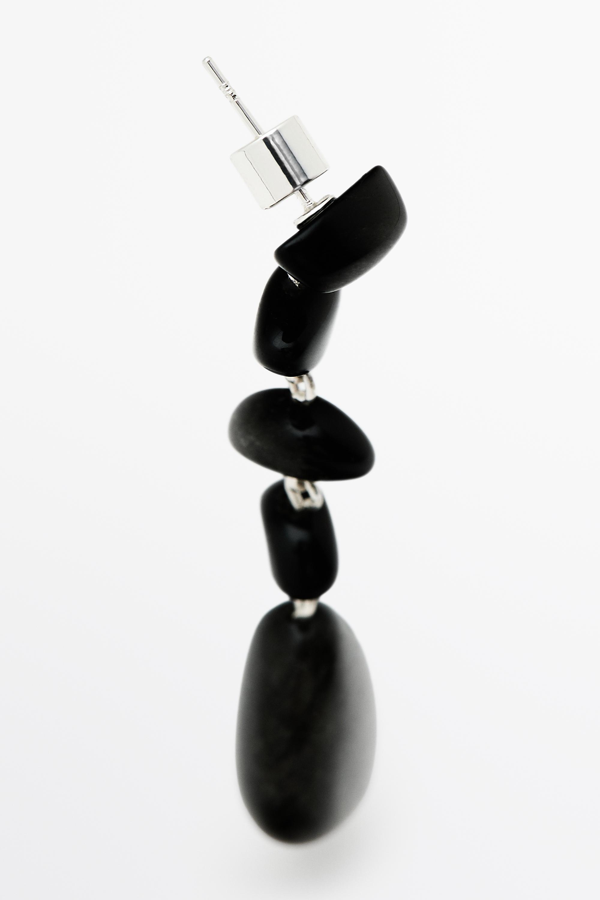 Gemstone dangle earrings